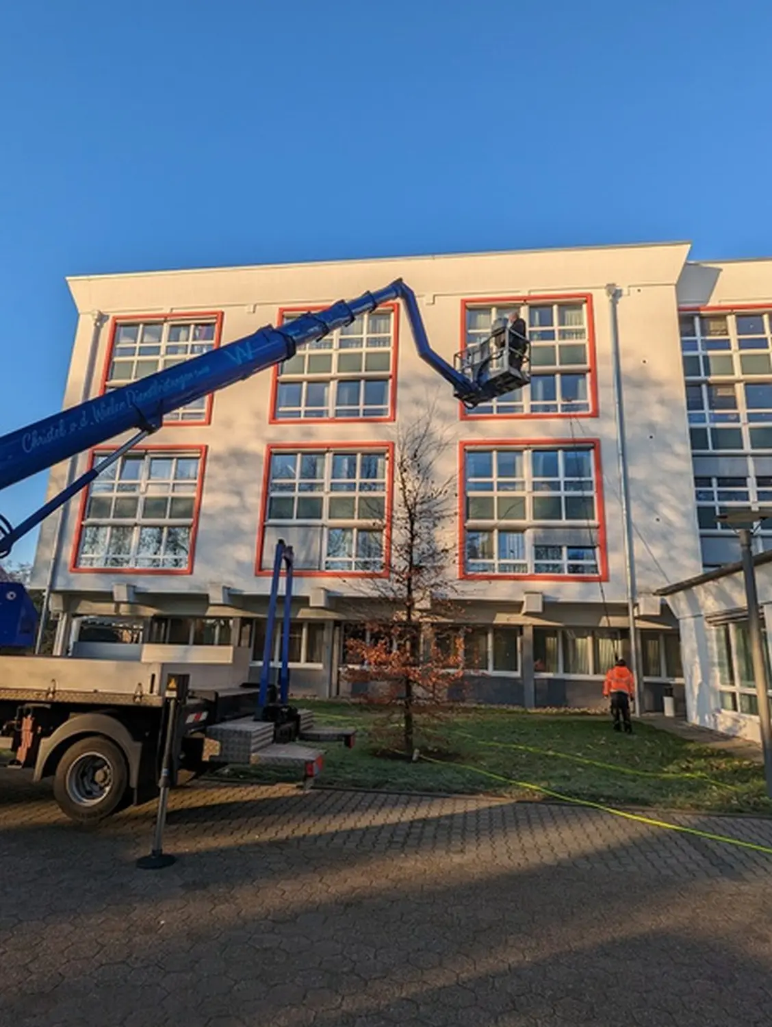 Fensterreinigung von der Wielen Dienstleistungen GmbH